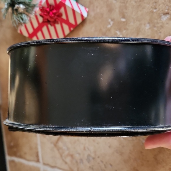 Marc by Marc Jacobs black hard shell eyeglass/sunglasses holder - Picture 5 of 11